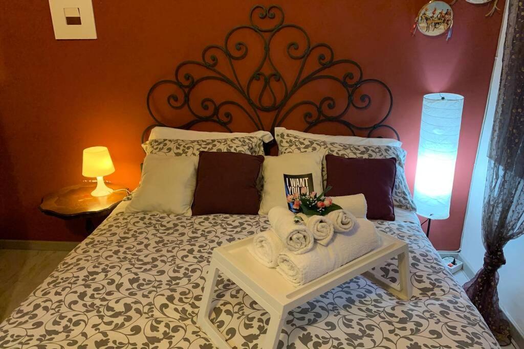 "Little Sicilian Home"-Room With A Private Bathroom & Kitchen -Fridge - And Shared A Beautiful Terrace On Hostel Taormina Center エクステリア 写真