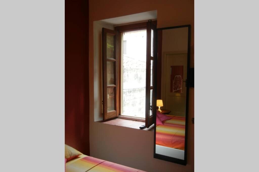 "Little Sicilian Home"-Room With A Private Bathroom & Kitchen -Fridge - And Shared A Beautiful Terrace On Hostel Taormina Center エクステリア 写真