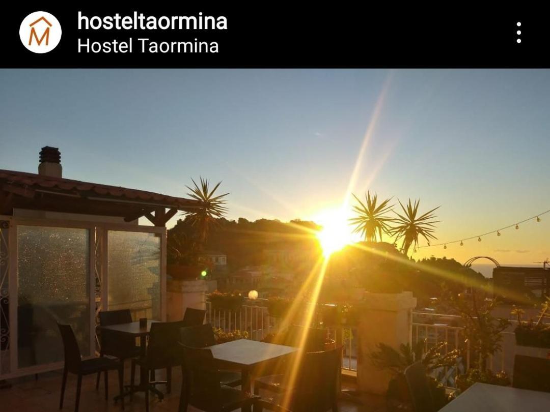 "Little Sicilian Home"-Room With A Private Bathroom & Kitchen -Fridge - And Shared A Beautiful Terrace On Hostel Taormina Center エクステリア 写真